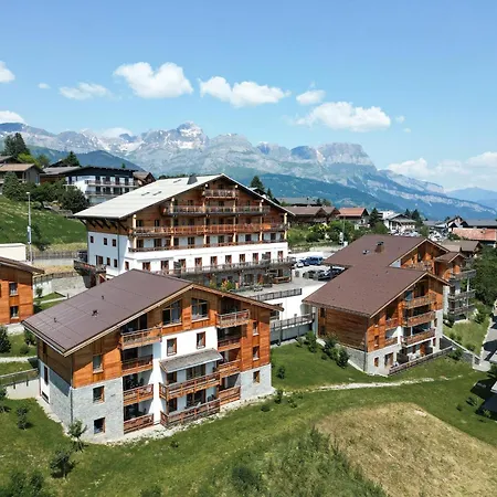 In With Mont-blanc Views *
